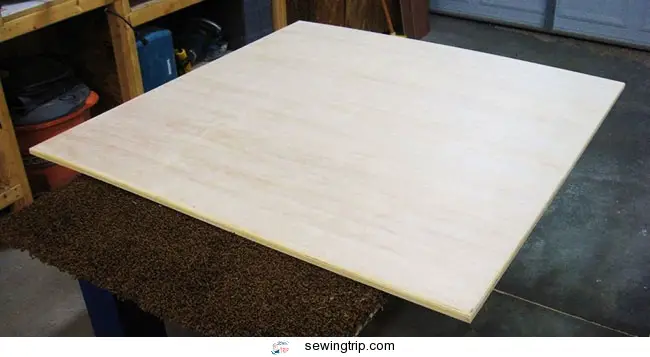 how to make a sewing table: Shape Tabletop