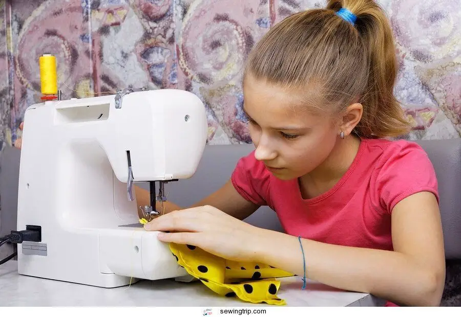 Best Mechanical Sewing Machines for Beginners Top 5 Picks