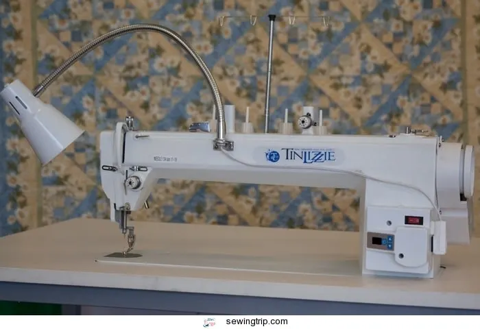 tin lizzie 18 sit down long arm quilting machine