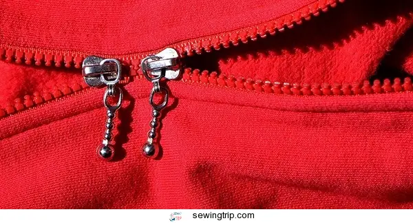 sewing a zipper