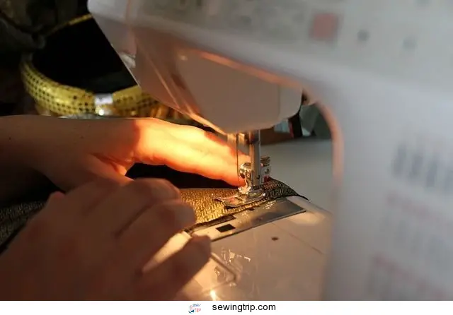 how to hem pants with a sewing machine