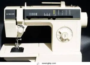 The-Singer-6212C-Sewing-Machine-Review-Manual-Value-Year