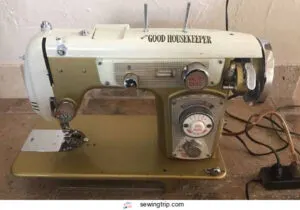 Vintage-Good-Housekeeper-Sewing-Machine-Review-and-History