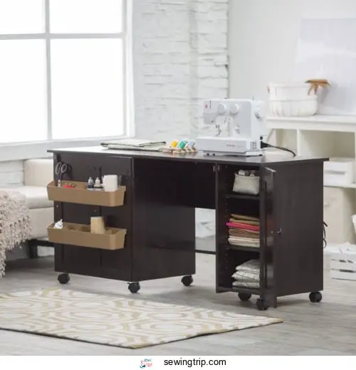 Best Sewing Machine and Craft Table