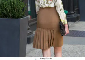 Hem-Pleats-How-to-Shorten-a-Chiffon-Pleated-Skirt-Easily