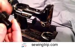 Old-Singer-Sewing-Machine-Light-Bulb