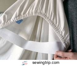 Sewing-Elastic-on-Bed-Sheets