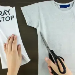 how to cut tee shirt sleeves