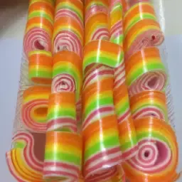 how many strips in a jelly roll