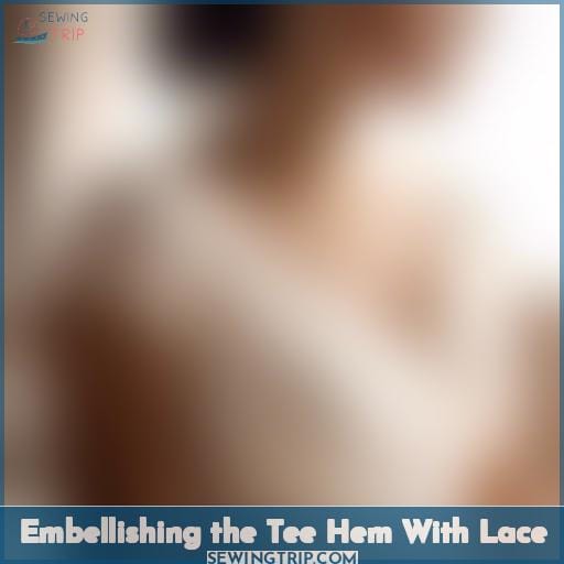 Embellishing the Tee Hem With Lace Embellishing the Tee Hem With Lace