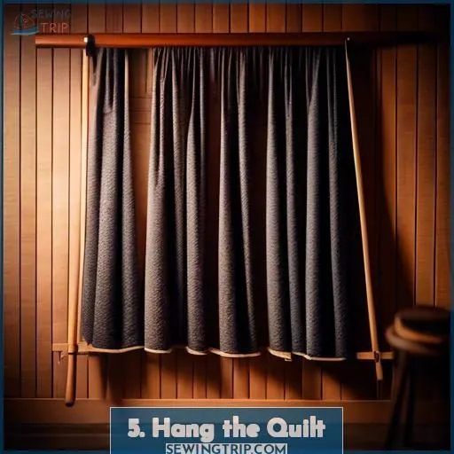 5. Hang the Quilt