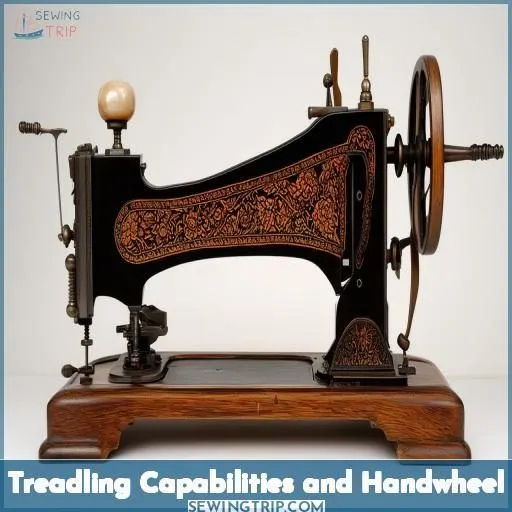 Treadling Capabilities and Handwheel