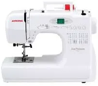 Janome New Home 720