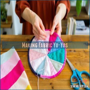 Making Fabric Yo-Yos