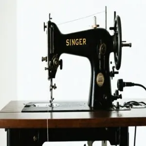 how to thread singer sewing machine