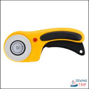 OLFA 60mm Ergonomic Rotary Cutter