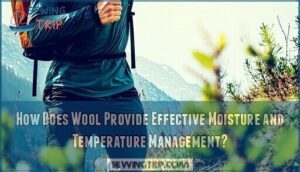 how does wool provide effective moisture and temperature management