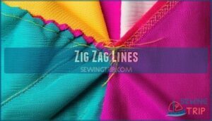 zig zag lines