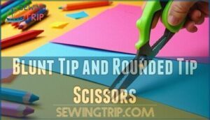 blunt tip and rounded tip scissors