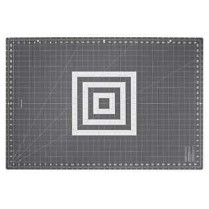 Best Fabric Cutting Mats for Small Spaces: Reviews & Tips 3 Fiskars 24" x 36" Folding B07CX6MNTF